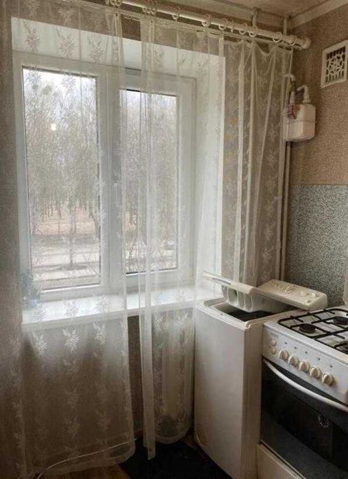 Продам 1 комнатную квартиру возле метро ХТЗ.