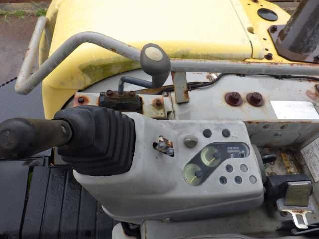 Экскаватор гусеничний YANMAR VIO40-5B