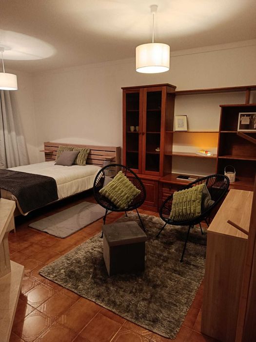 Quarto para arrendar – Gala, Figueira da Foz (perto do Hospital e da praia) - despesas todas incluídas