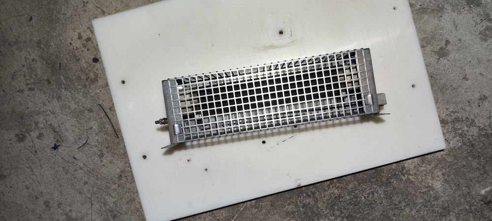 Rezystor hamujący 100 ohm 380W