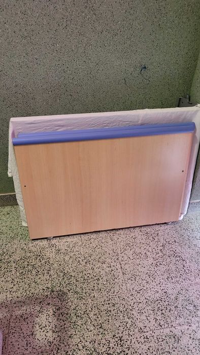 Cama solteiro com gaveta