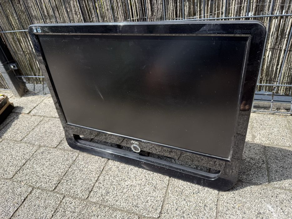 Monitor AOC 22 cale
