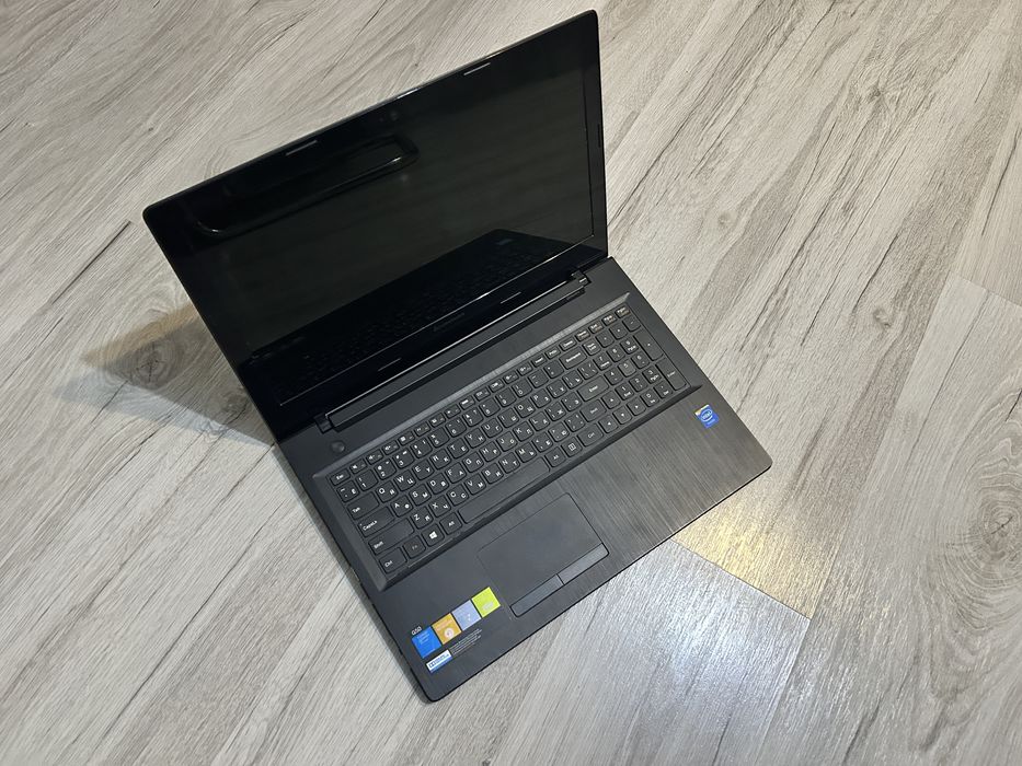 Ноутбук Lenovo G50-30 по запчастинах