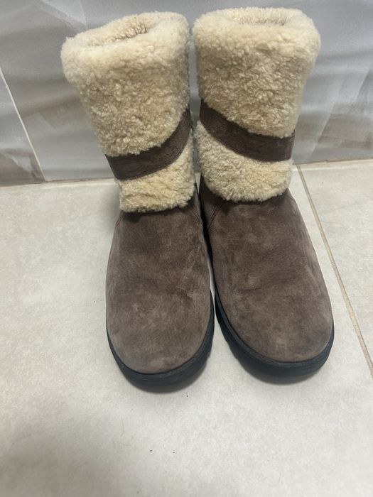Продам женские сапожки Ugg оригинал