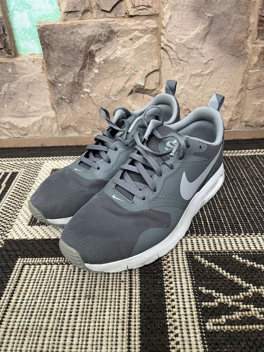 Кросівки Nike AIR MAX TAVAS