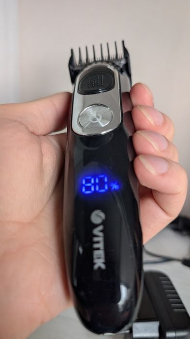 Черная электро Бритва VITEK VT-2549 BK портативная для стрижки волос