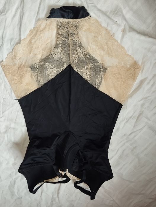 Боди утягивающее размер л