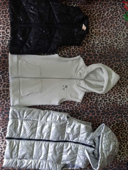 Жалет безрукавка