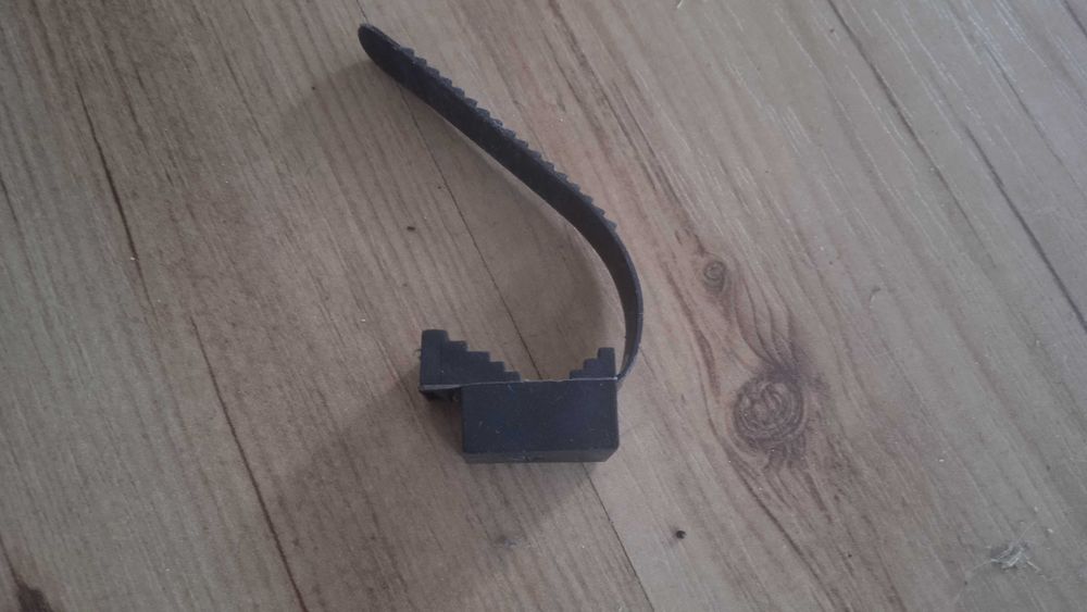 Opaska Uchwyt Paskowy do Kabli UP-30 Odporne UV