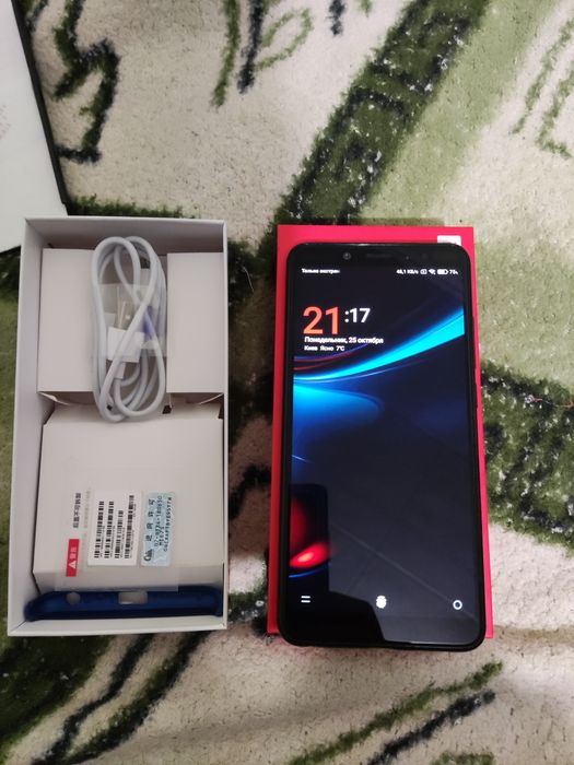 Смартфон Note 5 в идеальном состоянии
