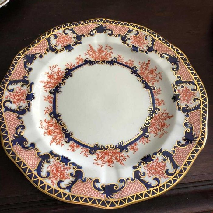 Prato raso Royal Crown Derby England Porcelana King´s Pattern - 1914