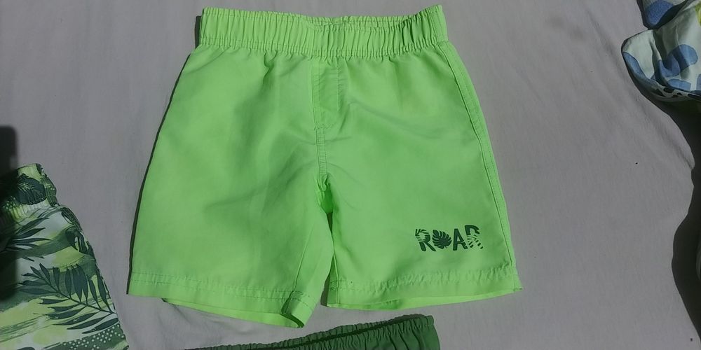 Spodenki kąpielowe kąpielówki rozmiar 104