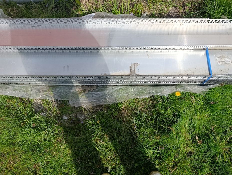 Płyty startowe 15 cm odcinki 250cm profil cokołowy styropian