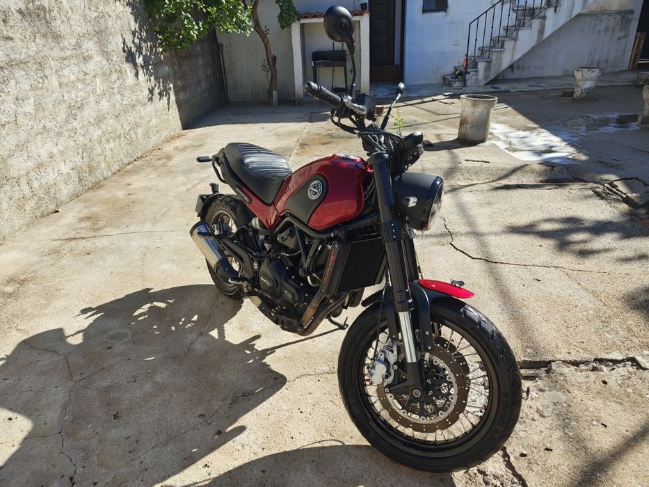 Benelli Leoncino 500 Trail
