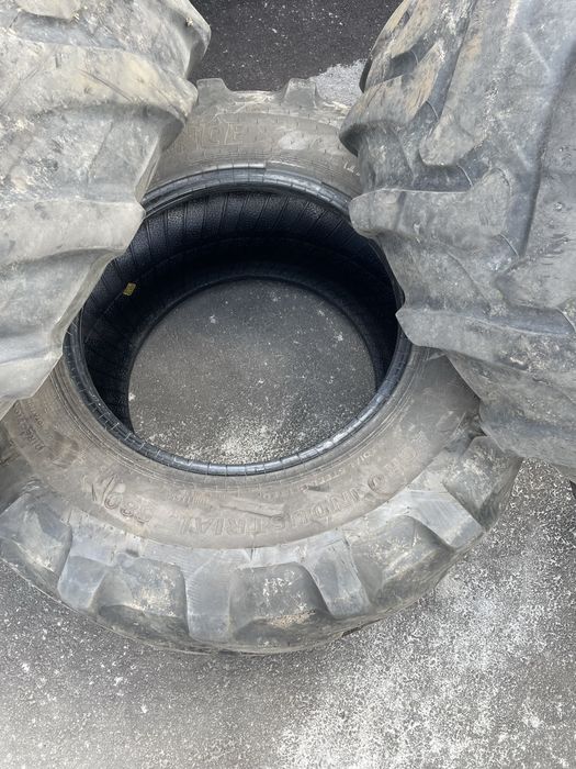 Шини Alliance 460/70 r24(17.5L r24) manitou,маніту