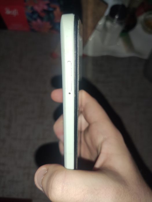 Продам Redmi A2 рабочий с дефектами