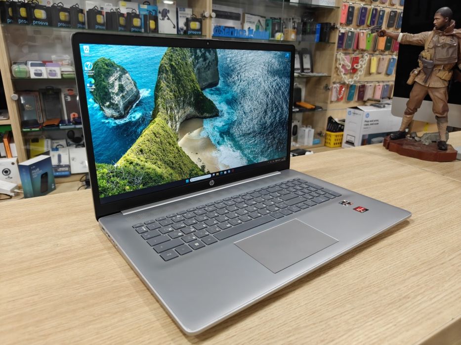 HP Laptop 17-cp0280ng - Ryzen 7 16 ядер/16GB/512GB/17.3″ Full HD IPS/Гарантія