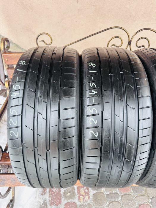 Шини літні 225/45 R18 Hankook Ventus S1 Evo3