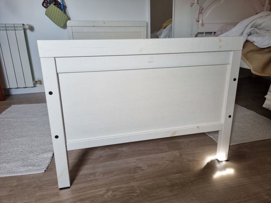 Cama de criança + estrado + colchão