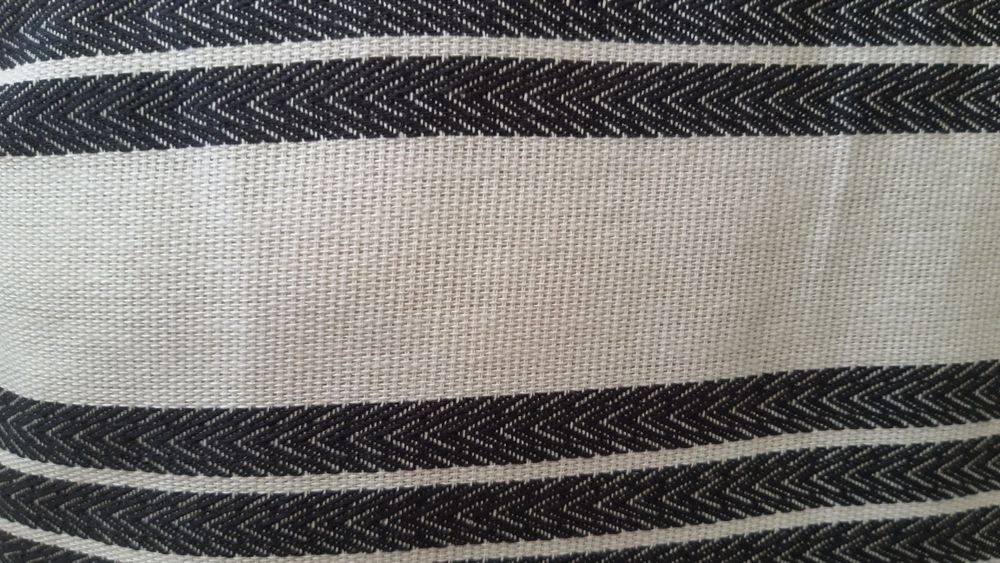 Almofada decorativa branca/cinzenta METTALISE IKEA