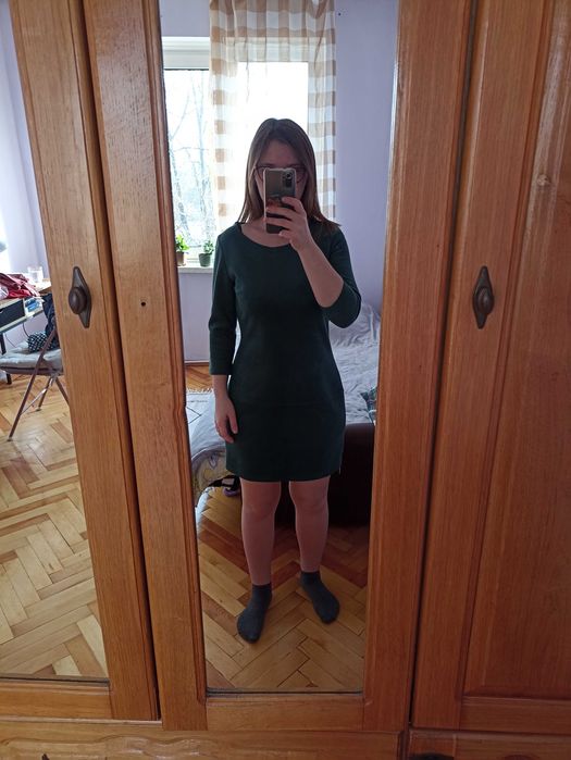 Базова сукня насиченого зеленого кольору