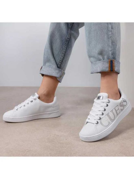 Кросівки...кеди GUESS