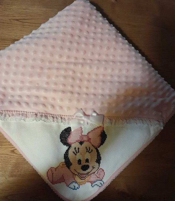 Mantas bordadas a mão para bebé-Menina varias cores