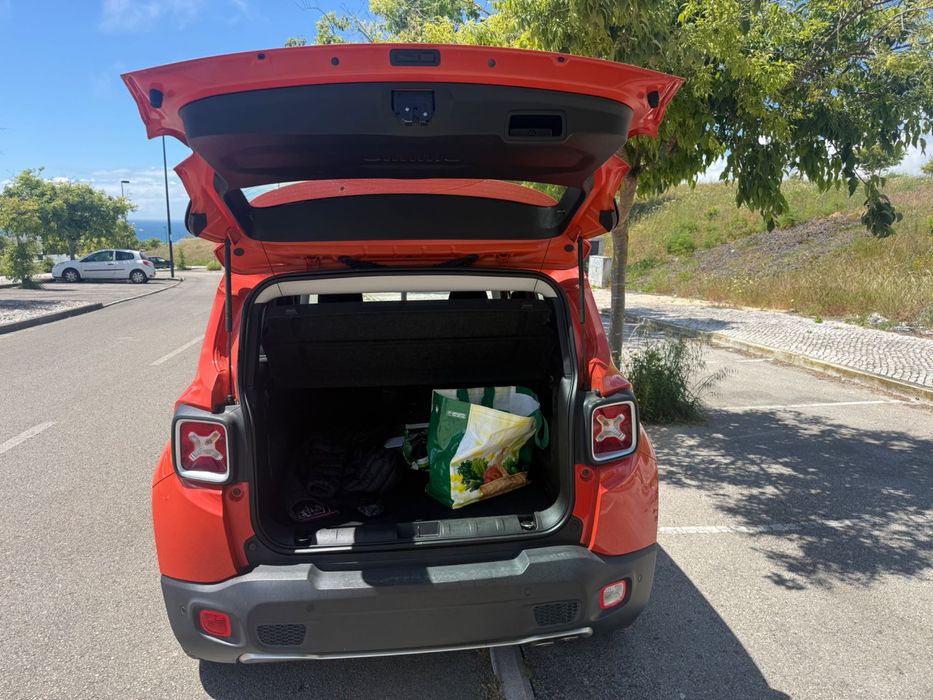 Jeep Renegade Limited 1.6 Full extras -9-2017