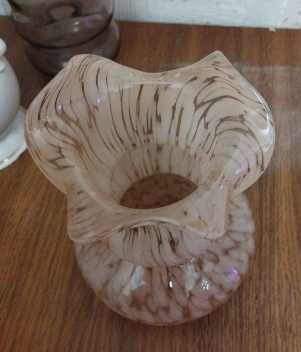 Продам вазы стеклянные.