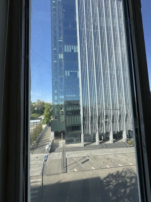 ЦЕНТР продам 3кімнатну квартиру 64 м² вул. Воскресенська