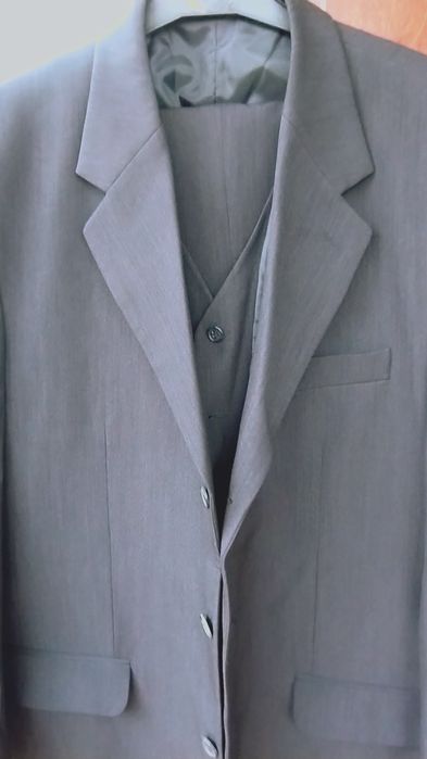 Garnitur męski grafit roz 54