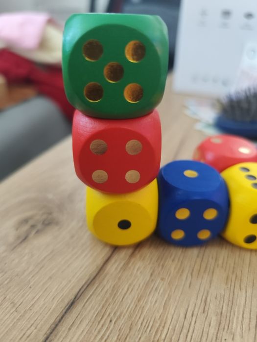 Kostki do gry drewniane śliczne