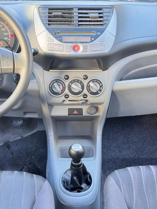 Para peças NISSAN Pixo (UA0)