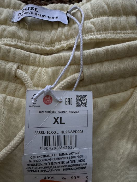 Нові штани жіночі