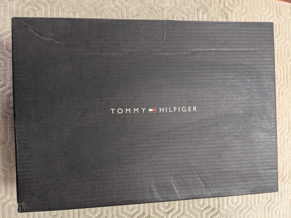 Tommy Hilfiger sneakersy granatowe na zamek rozm. 36