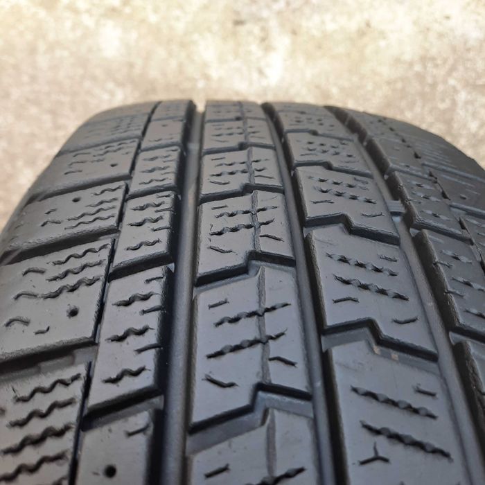 Зимова шина, резина 215 65 R15c Goodyear (Гудієр) 1шт.