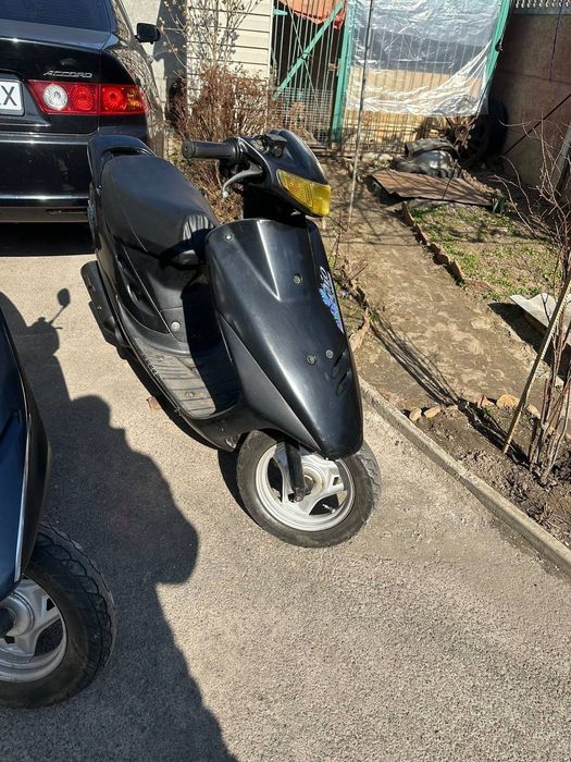 Хонда діо 27 zx .