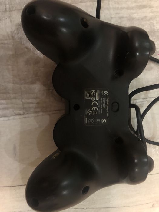 дротовий геймпад Logitech F310