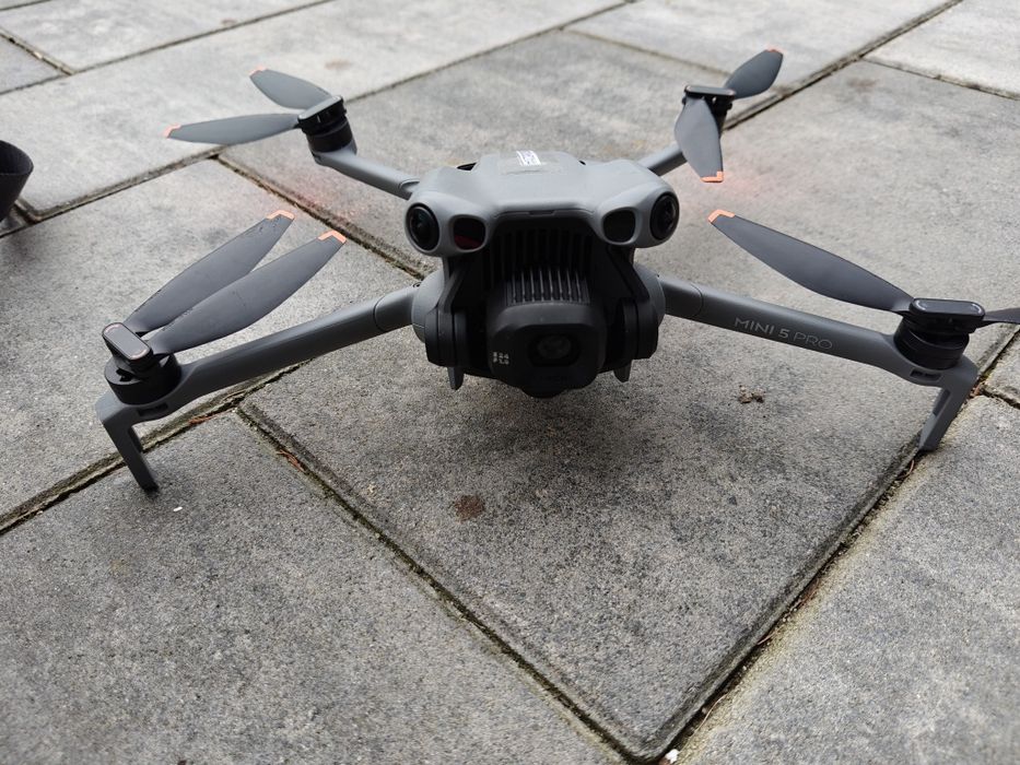 Dron Dji mini 5 pro