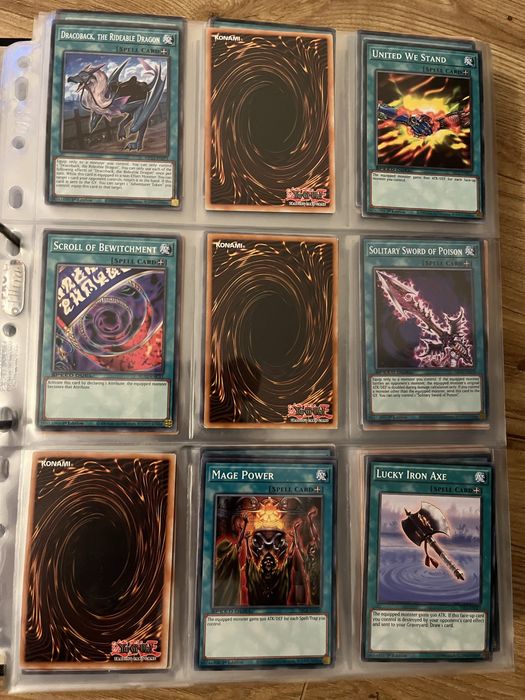 Oryginalne karty Yu-Gi-Oh! Magiczne
