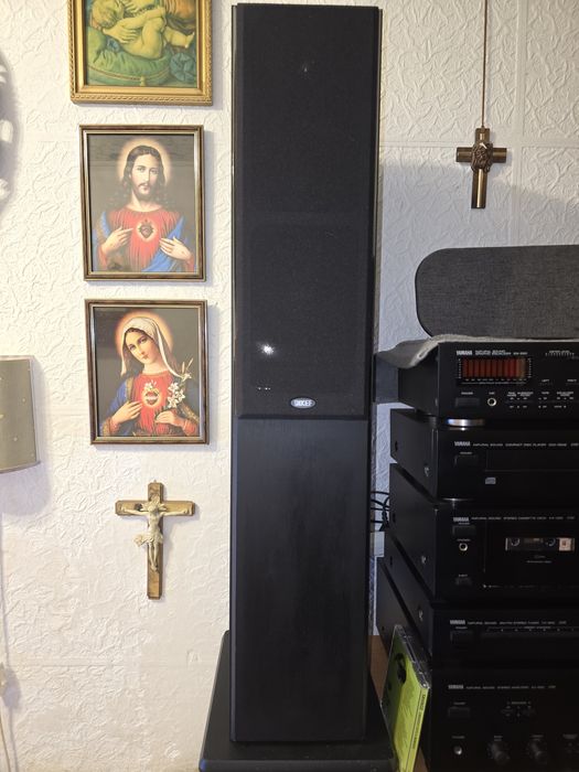 Sprzedam 2 sprawne idealny stan kolumny KEF 150W transport