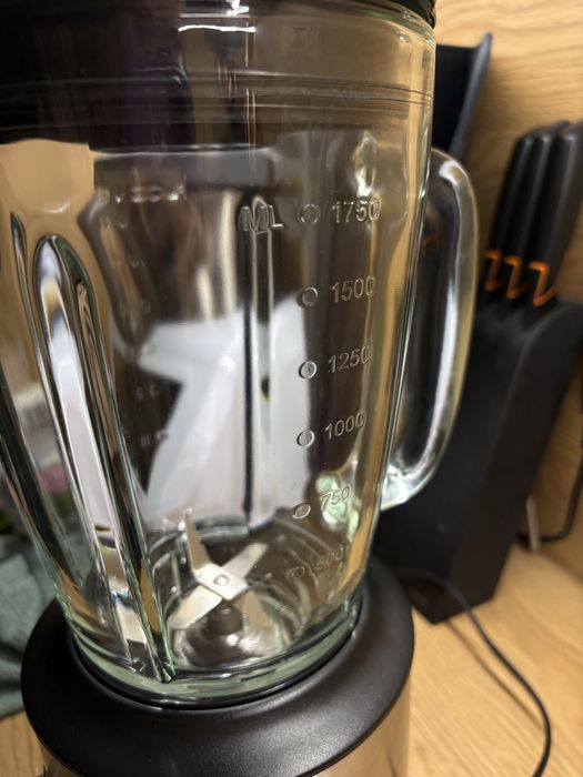 Blender kielichowy RAVEN