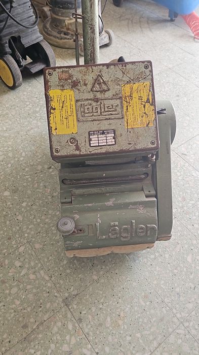 Afagadora tacos/soalhos/cantos