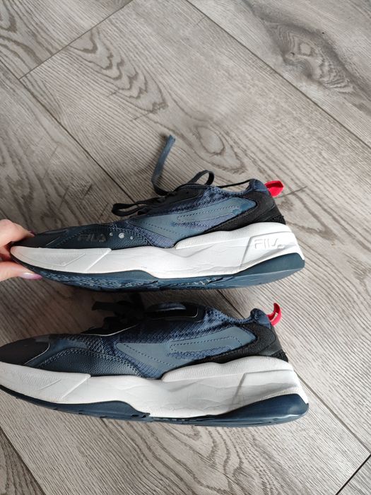 R.43 fila sneakersy granatowe półbuty męskie sportowe