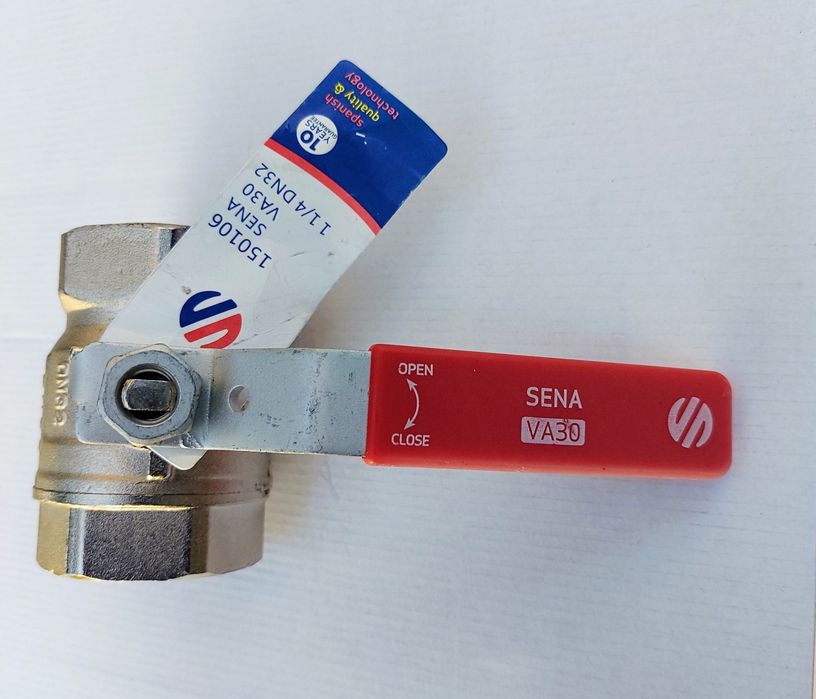 Zawór kulowy woda 1 1/4" GW DN 32 PN30 SENA VA30
