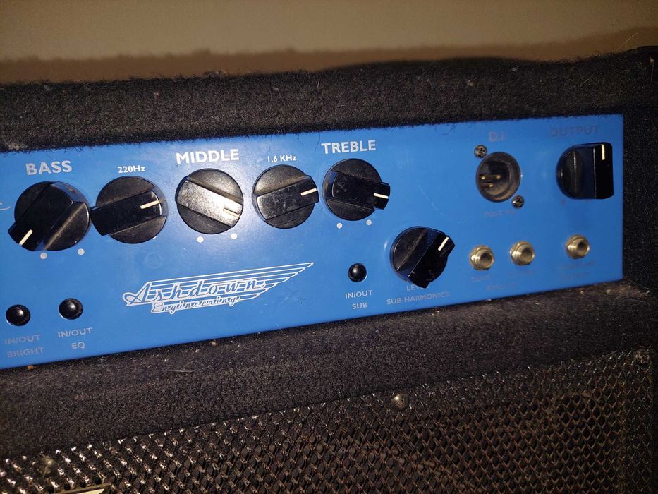 Combo de baixo Ashdown Eletric Blue 180