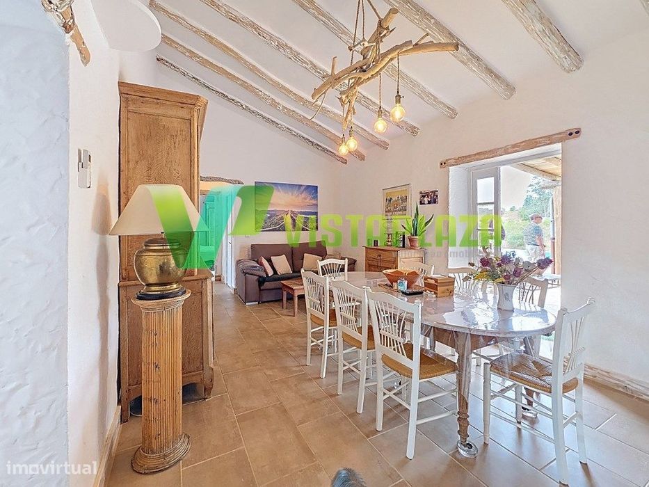 Moradia T3 com Piscina Totalmente Reabilitada, Loule - Alte - Algarve