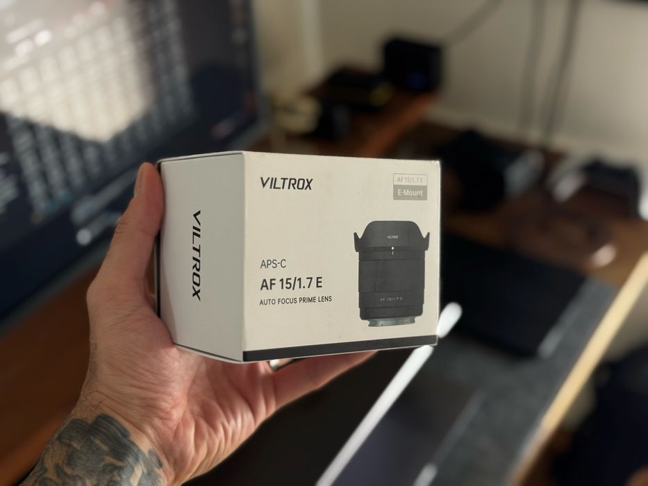 Objetiva Viltrox 15mm f/1.7 para Sony E