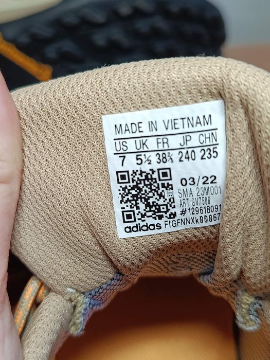 Трекінгові кросівки Adidas Terrex AX3 Gore-Tex  38р.