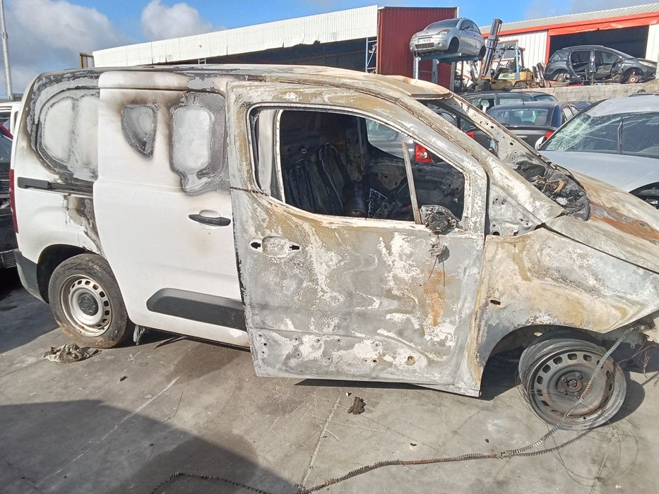 Viatura para peças Toyota Proace 1.5 D4D 2024